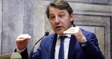 Ponte sullo Stretto, Tridico (M5S) a Salvini: “illusione per Calabria, Sicilia e Mezzogiorno”